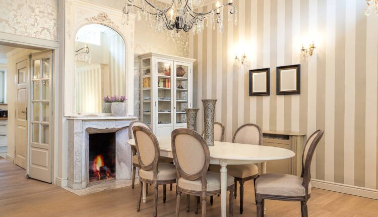 Vintage mansion - a luxurious dining corner in a retro apartment